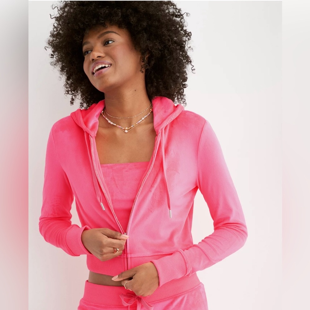 Aerie Dreamy Velour Cropped Hoodie